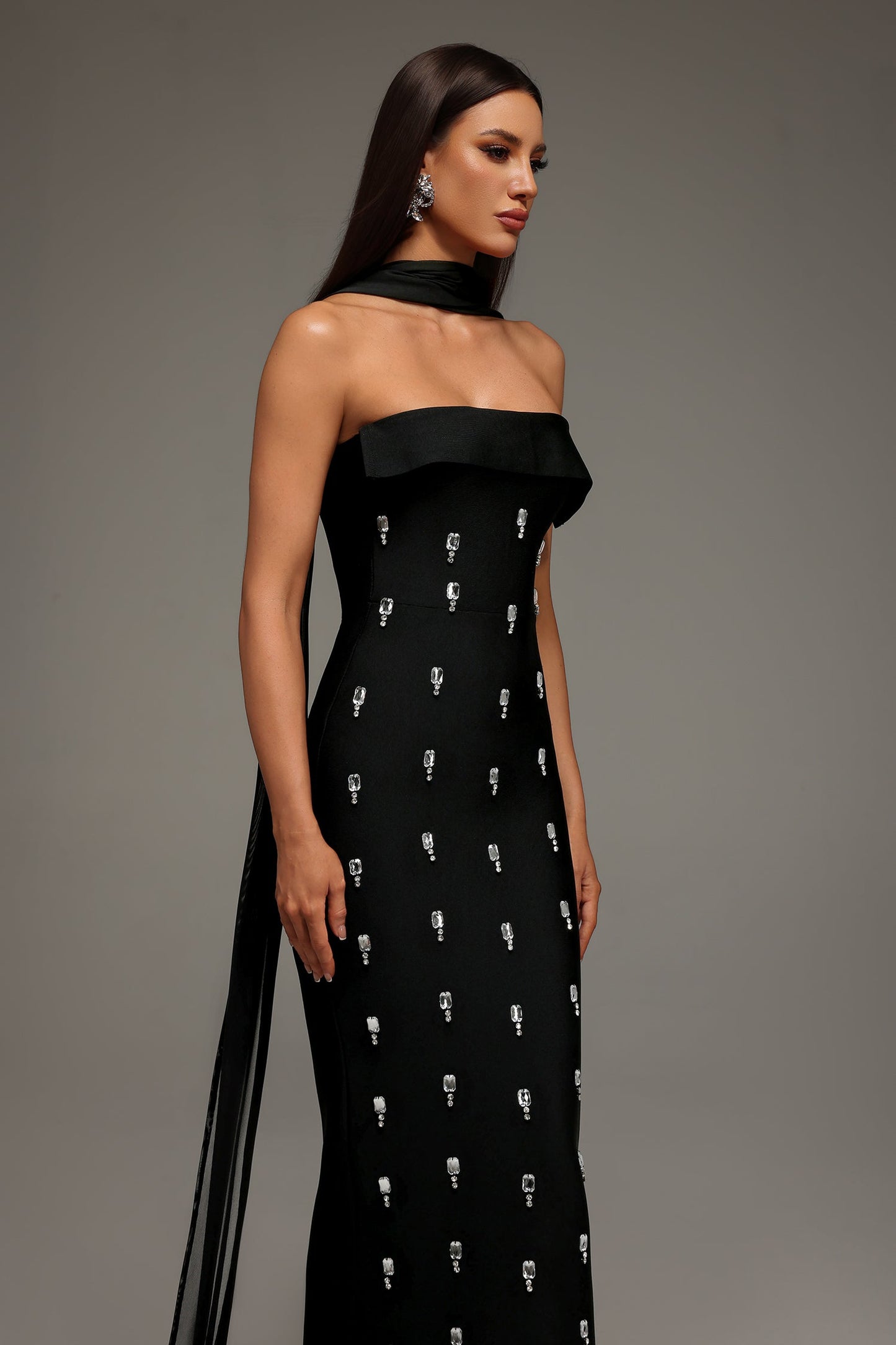 Nadja Sleeveless Diamond Bunting Bandage Maxi Dress by Bella Barnett - D250701236