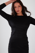 83040609