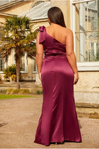 Plus Size One-Shoulder Satin Maxi Dress In Wine by Chi Chi London - KH208CWI