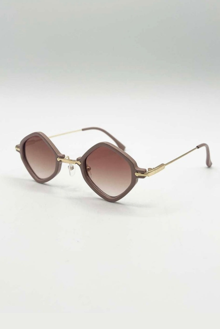 Diamond Shape Sunglasses In Nude by SVNX - SG2501128
