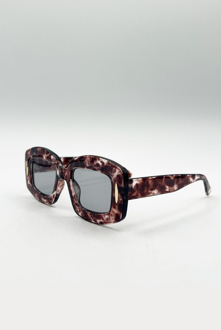 Oversized Chunky Rectangle Sunglasses In Brown Multi by SVNX - SG2510206